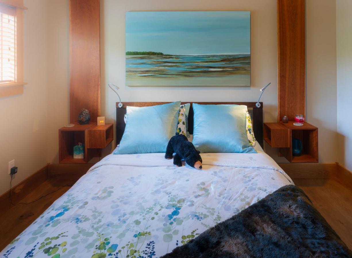 Bjorn Holm Villa Port Renfrew Exterior foto