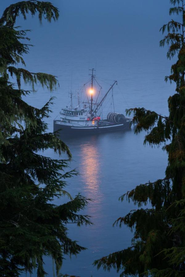 Bjorn Holm Villa Port Renfrew Exterior foto