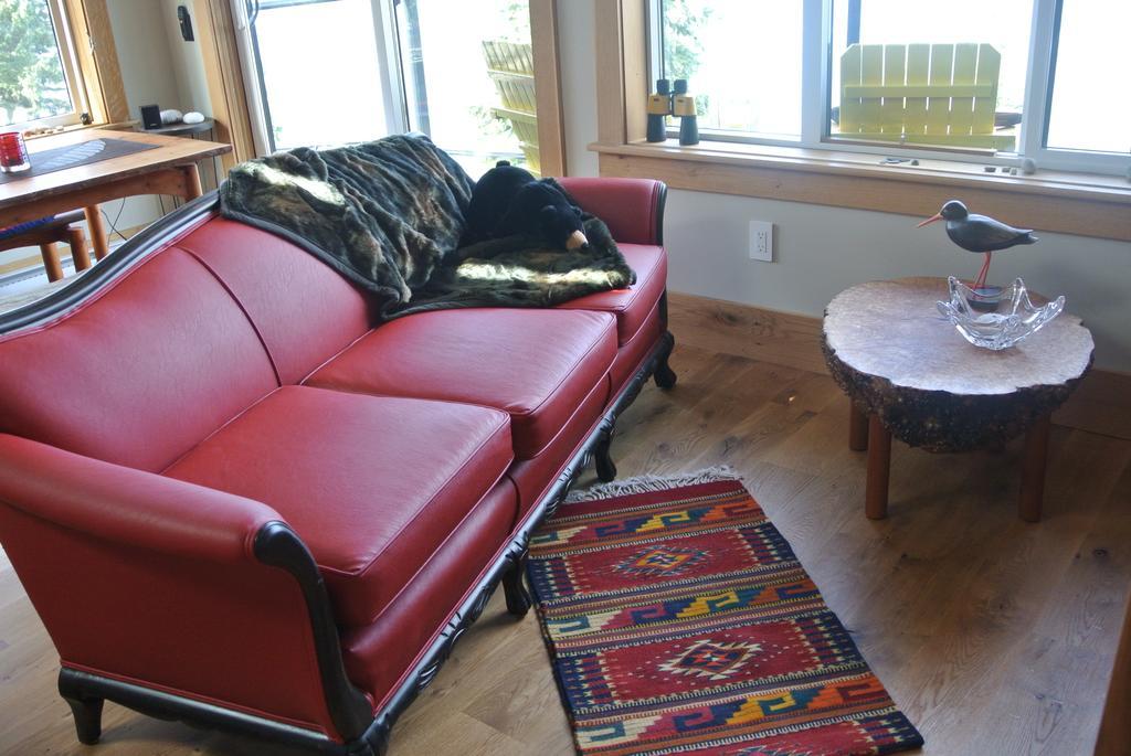 Bjorn Holm Villa Port Renfrew Exterior foto