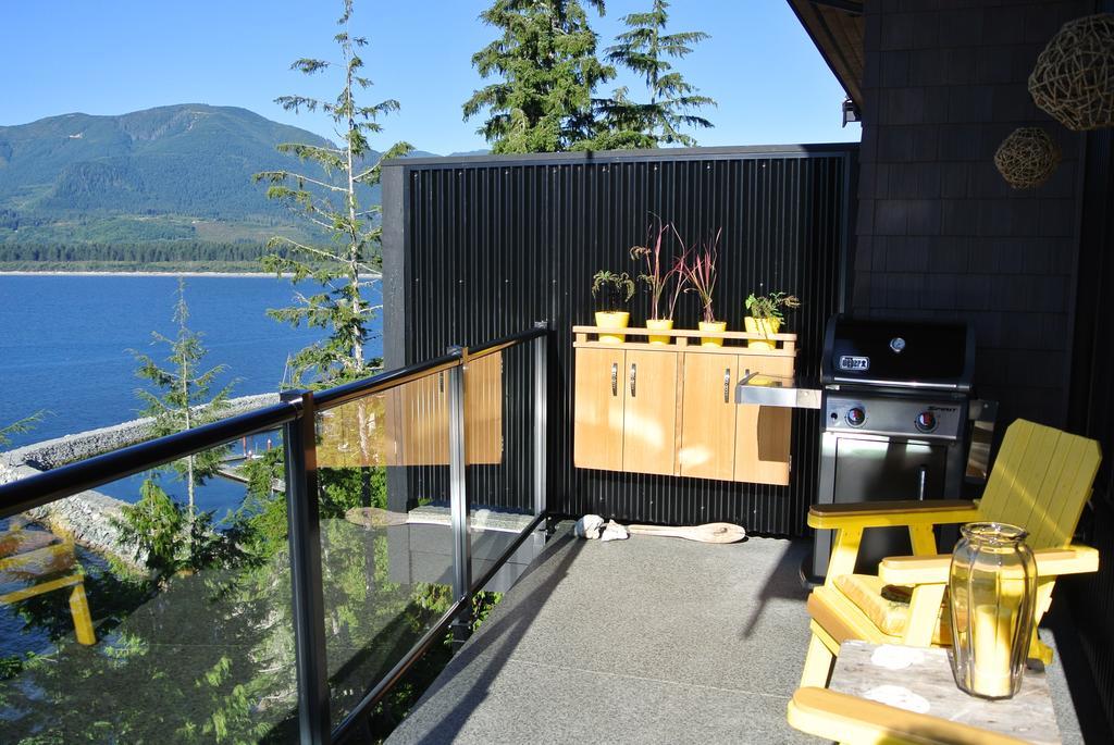 Bjorn Holm Villa Port Renfrew Exterior foto